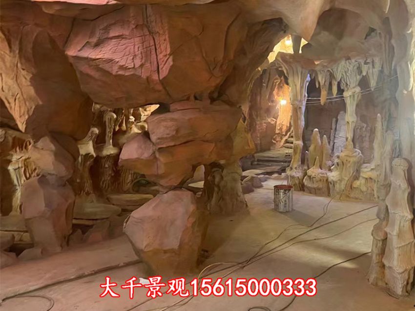 點(diǎn)擊查看詳細(xì)信息<br>標(biāo)題：溶洞民宿 閱讀次數(shù)：1220